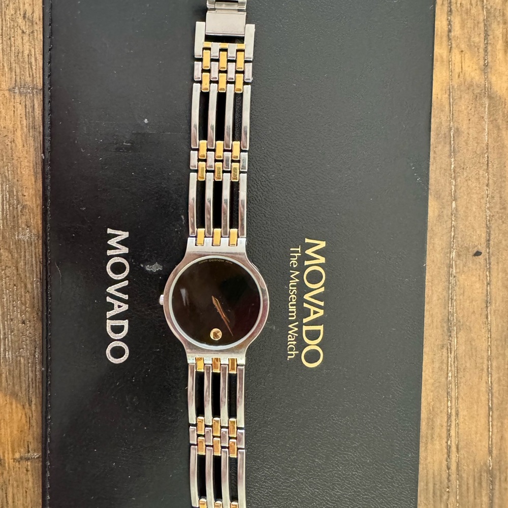 Movado watch - Picture 2 of 6